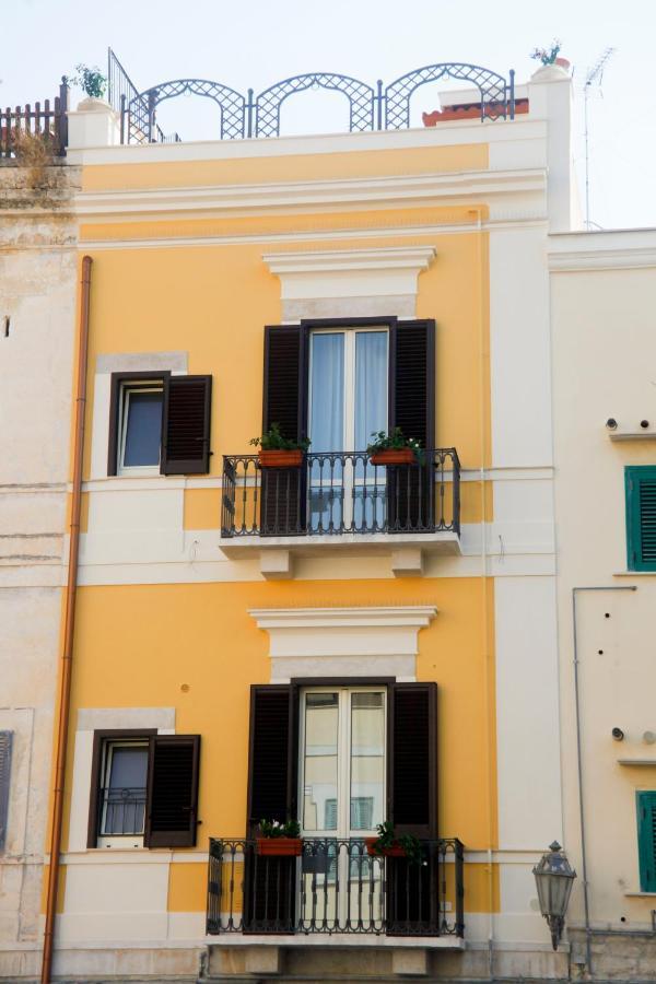 3 Archi B&B Trani Bagian luar foto