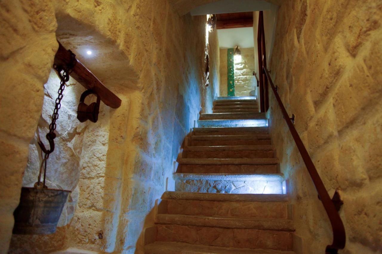 3 Archi B&B Trani Bagian luar foto