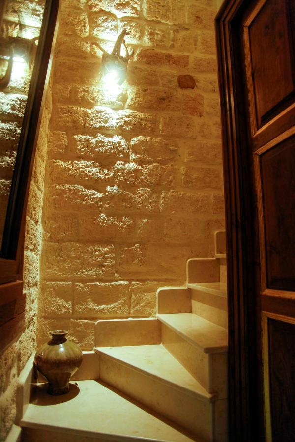 3 Archi B&B Trani Bagian luar foto