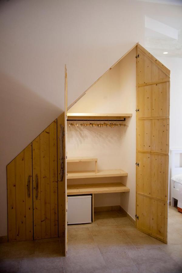3 Archi B&B Trani Bagian luar foto